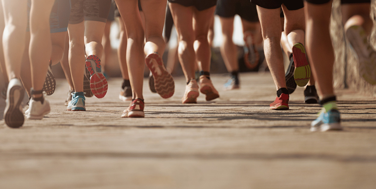 zdjęcie podglądowe / Dołącz do Burmistrza Szczecinka i pobiegnij z nim 10 km w najbliższą niedzielę! Start z Trzesieckiej 9 o godz. 8:00.