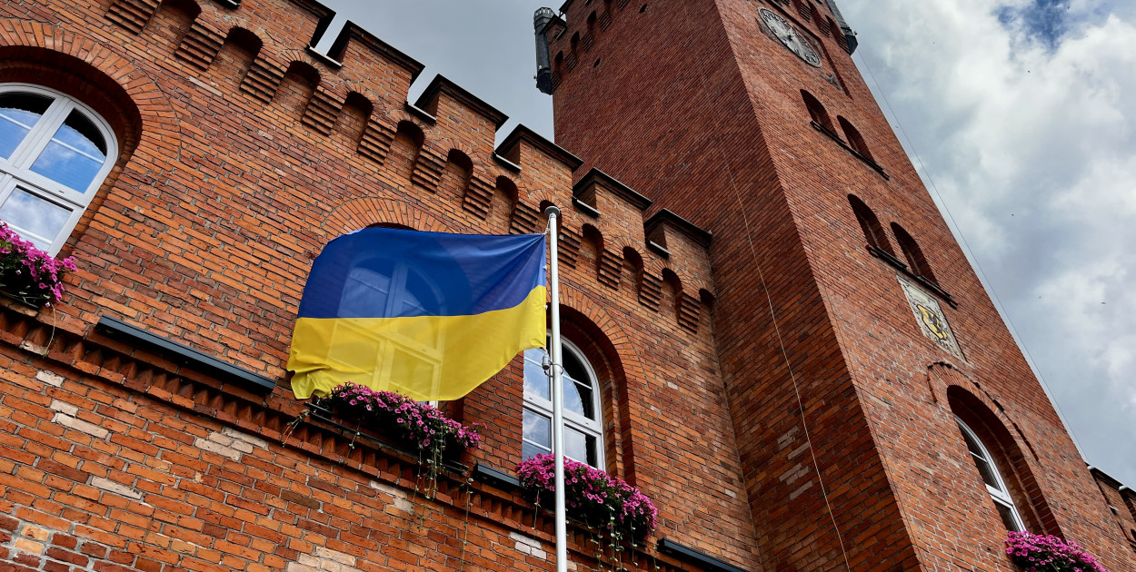 Petycja skierowana do burmistrza Szczecinka ws. usunięcia flagi Ukrainy z ratusza