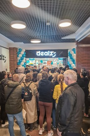 Wielkie otwarcie sklepu Dealz w Szczecinku!-7957
