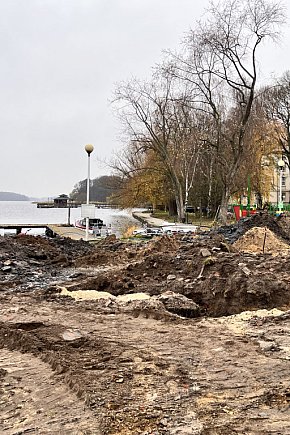 Rozkopane Centrum Edukacji Ekologicznej. Wiercą po darmowe ciepło-8578