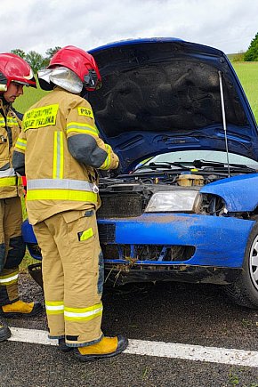 Kolizja na DK20. Audi wpadło w poślizg-8940