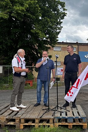 Szczecinek mówi NIE likwidacji kolei – protest w zdjęciach-8986