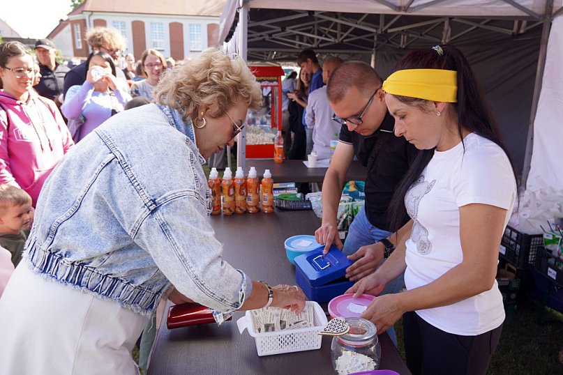Festyn parafialny w Parsęcku