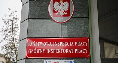 Pracodawcy powinni udzielić pracownikom zaległych urlopów do 30 września. -41734