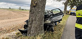 Wypadek na drodze Omulna-Żółtnica: Auto uderzyło w...