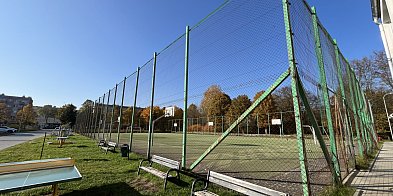 Kolejne boisko będzie zadaszone. Kolejna sportowa inwestycja powiatu-42844