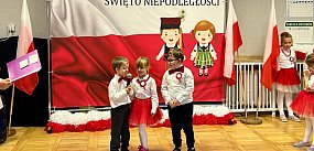 Patriotyczna uroczystość w przedszkolu "Słoneczko".