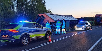  Ciężarówka w rowie na DK20. Ruch wahadłowy-46804