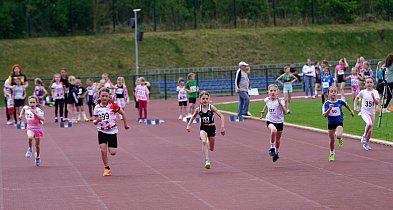 Ponad 300 młodych sportowców rywalizowało na stadionie w Szczecinku -46809