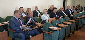 Rozwój szpitala i centrum SM tematem sesji Rady Powiatu