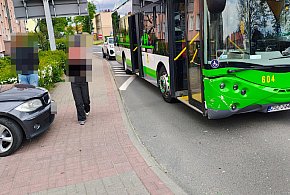 Kolizja osobówki z mieskim elektrykiem. Kogo wina?-46918