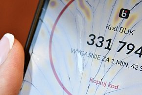 Myślały, że pomagają koleżance. Straciły sporo pieniędzy-47044