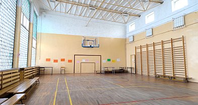 Stara sala zamieni się w branżowe centrum. Pójdzie na to 13 milionów-47058