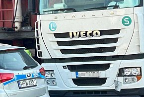 Awantura na parkingu ciężarówek. Zdemolowana samochód i zatrzymanie-47282