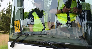 Policja kontroluje autokary. Dzieci pojadą bezpiecznie-47523