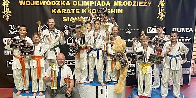 Szczecinek rozbił bank! 23 medale w karate!-47579