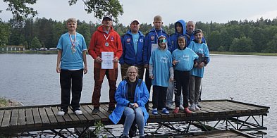 Szczecineccy żeglarze na podium. Medale mimo burzy i ściany deszczu-47609
