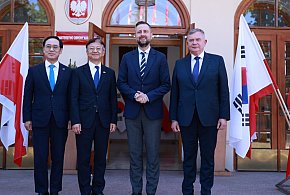 Nowa umowa na czołgi K2 coraz bliżej. "Wzmocnić polski przemysł zbrojeniowy"-48128