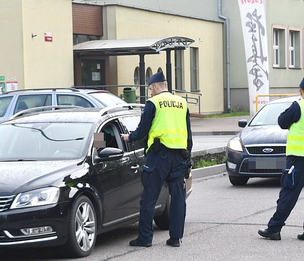 Poranek pod kontrolą. Policjanci znów wyłapali pijanych kierowców-48303