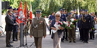 Szczecinek uczcił bohaterów Powstania Warszawskiego.-48642