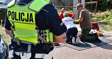 Mandat czy reanimacja? Zaskakująca akcja szczecineckiej drogówki.-48933