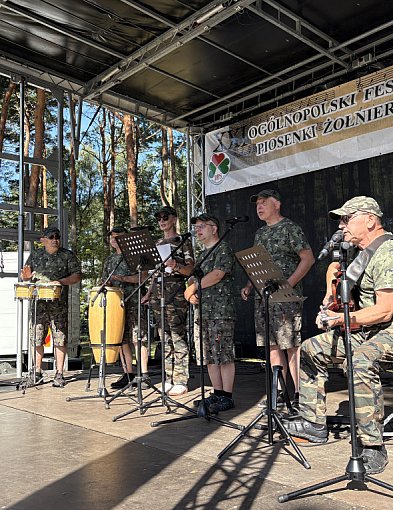Festiwal Piosenki Żołnierskiej trwa w Bornem Sulinowie-48947
