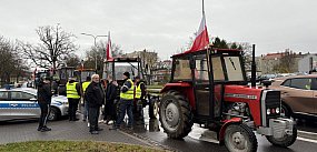 Protest w centrum Szczecinka. Rolnicy na ulicach