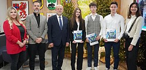 Nagrody i stypendia Powiatu Szczecineckiego rozdane- zo