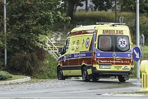Karetka jak ring. Szczecineccy ratownicy szkolą się z samoobrony-49409