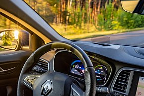 Masz to auto w garażu? Producent natychmiast wzywa na kontrolę!-49467