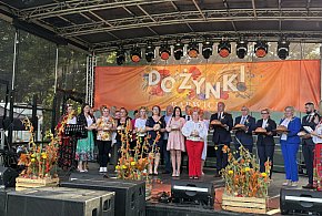 Tradycja i zabawa. Za nami dożynki w Barwicach [ZDJĘCIA, WIDEO]-49511