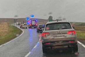 Ślisko jak na lodzie! Plama oleju między Szczecinkiem a Silnowem-49804