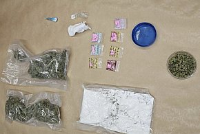 Ponad pół tysiąca porcji narkotyków w rękach policji. 19-latek zatrzymany-49965