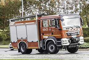 Alarm na DK20. Strażacy ruszyli do zgłoszenia o wycieku z cysterny-49989