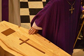 Rewolucja w pochówkach coraz bliżej. Tego w Polsce jeszcze nie było-51303