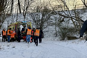 Kobieta skoczyła z wiaduktu na tory. Czy tej tragedii można było uniknąć?-52036