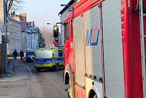 Ewakuacja na ul. Szkolnej. W mieszkaniu znaleziono pocisk