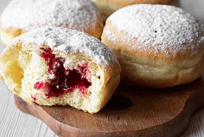 Odliczamy dni do Tłustego Czwartku. WYGRAJ PĄCZKI!