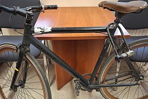 Chwila nieuwagi i rower zniknął. Policja szybko go odzyskała