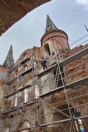 Tak wyglądają ruiny pałacu w Juchowie-9261