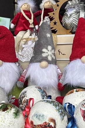 Eko-ozdoby i rękodzieło na kiermaszu. Aktywne Kobiety zapraszają.-9363