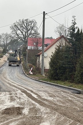 Tak powstaje nowa droga w Sporem-9370