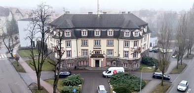 Bank sprzedaje historyczną nieruchomość przy Mickiewicza