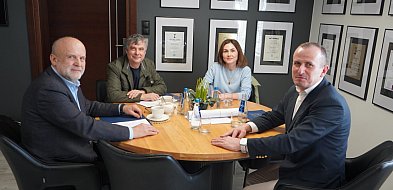 Rozmowy o bezpieczeństwie i drogach. Samorząd i politycy przy jednym stole