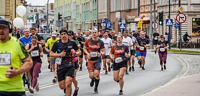 Ten bieg co roku przyciąga tłumy. Czas na 42. edycję