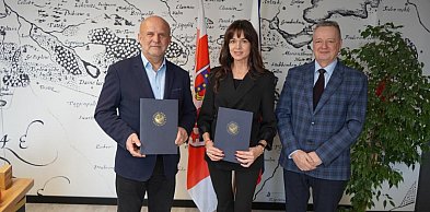 Powiat otwiera drzwi studentom. Praktyki zamiast teorii