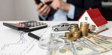 Umowa o pracę, zlecenie czy B2B – jak forma zatrudnienia wpływa na...