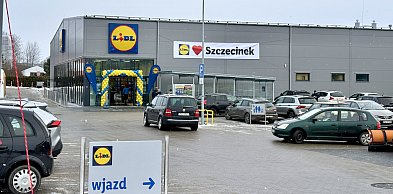 Tłumy od świtu. Drugi Lidl ruszył w Szczecinku