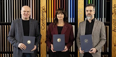 Silniejsze zaplecze dla studentów. Politechnika i Kronospan podpisali umowę