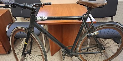 Chwila nieuwagi i rower zniknął. Policja szybko go odzyskała